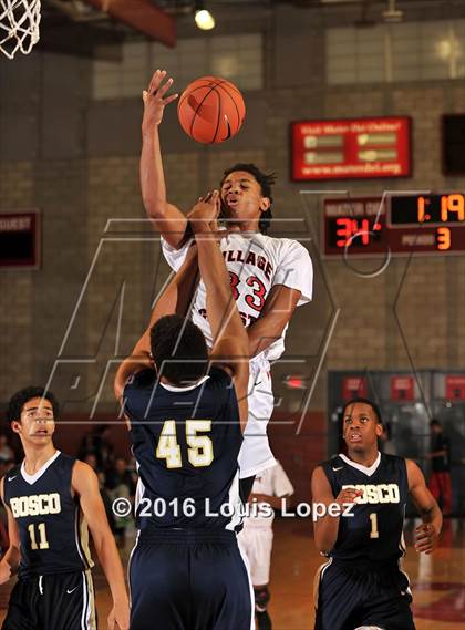 Thumbnail 3 in Village Christian vs. St. John Bosco (Nike Extravaganza) photogallery.
