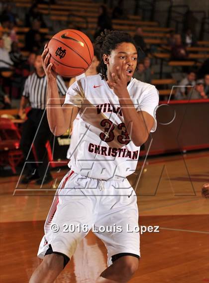 Thumbnail 1 in Village Christian vs. St. John Bosco (Nike Extravaganza) photogallery.