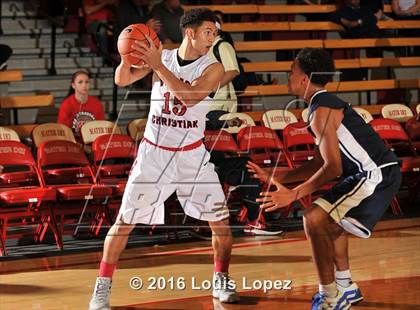 Thumbnail 3 in Village Christian vs. St. John Bosco (Nike Extravaganza) photogallery.