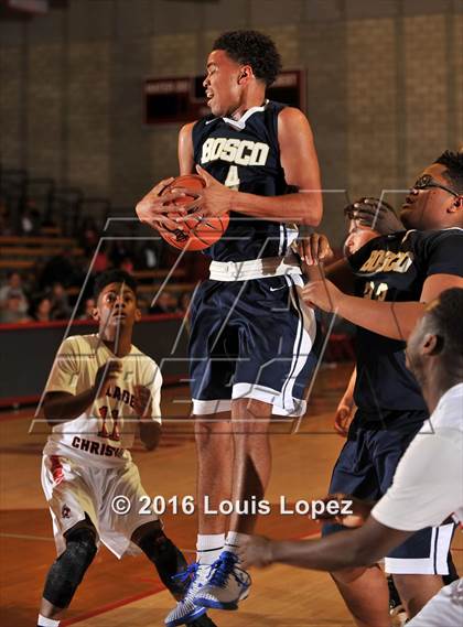 Thumbnail 2 in Village Christian vs. St. John Bosco (Nike Extravaganza) photogallery.
