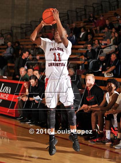 Thumbnail 2 in Village Christian vs. St. John Bosco (Nike Extravaganza) photogallery.