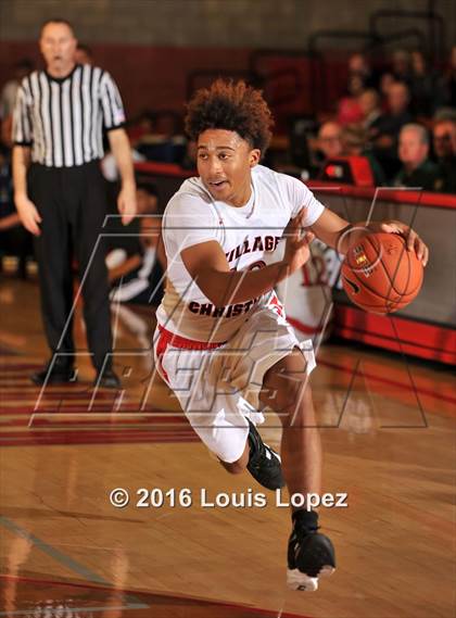 Thumbnail 1 in Village Christian vs. St. John Bosco (Nike Extravaganza) photogallery.