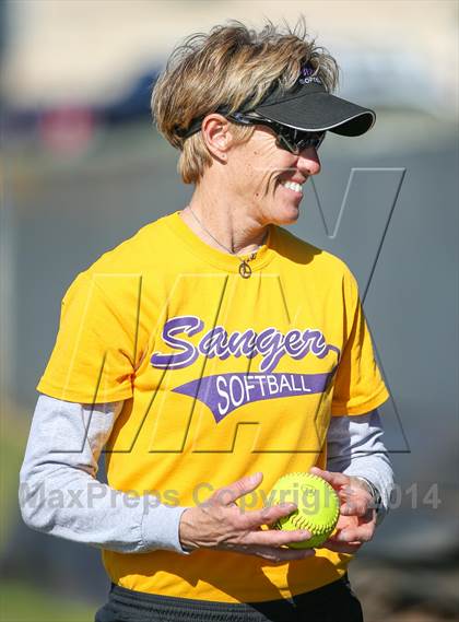 Thumbnail 1 in Centennial vs Sanger (LCS/Argyle Softball Tournament) photogallery.