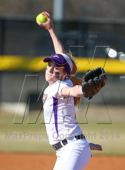 Thumbnail 3 in Centennial vs Sanger (LCS/Argyle Softball Tournament) photogallery.