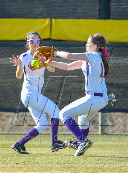 Thumbnail 3 in Centennial vs Sanger (LCS/Argyle Softball Tournament) photogallery.