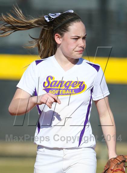Thumbnail 2 in Centennial vs Sanger (LCS/Argyle Softball Tournament) photogallery.