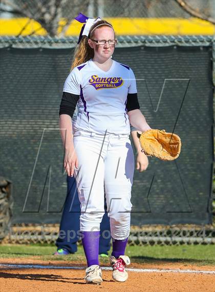 Thumbnail 3 in Centennial vs Sanger (LCS/Argyle Softball Tournament) photogallery.