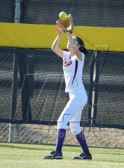 Thumbnail 2 in Centennial vs Sanger (LCS/Argyle Softball Tournament) photogallery.