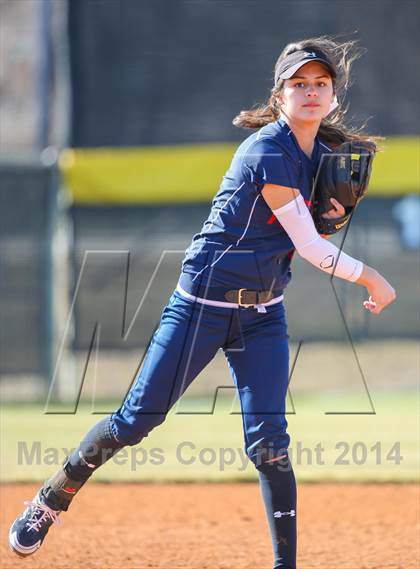 Thumbnail 1 in Centennial vs Sanger (LCS/Argyle Softball Tournament) photogallery.