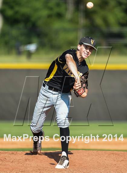 Thumbnail 3 in Johns Creek vs Valdosta (GHSA Round 3 Playoff) photogallery.