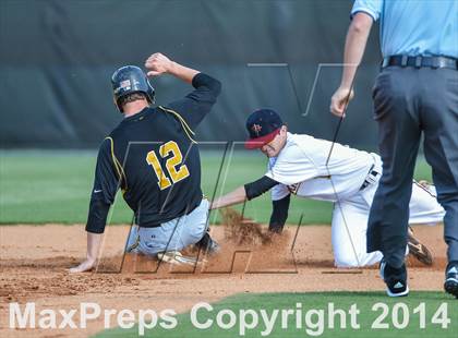 Thumbnail 2 in Johns Creek vs Valdosta (GHSA Round 3 Playoff) photogallery.