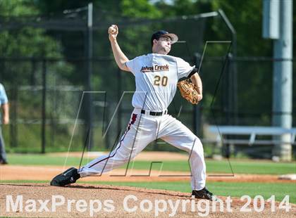 Thumbnail 3 in Johns Creek vs Valdosta (GHSA Round 3 Playoff) photogallery.