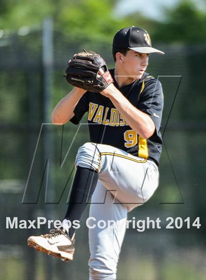 Thumbnail 1 in Johns Creek vs Valdosta (GHSA Round 3 Playoff) photogallery.