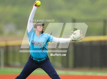Thumbnail 2 in Bishop Grimes vs Tully (NYSPHSAA Section 3 Play in Game) photogallery.
