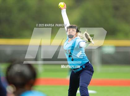 Thumbnail 2 in Bishop Grimes vs Tully (NYSPHSAA Section 3 Play in Game) photogallery.