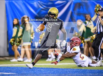 Thumbnail 1 in Cardinal Hayes vs. St. Joseph Regional photogallery.