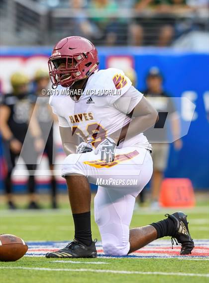 Thumbnail 1 in Cardinal Hayes vs. St. Joseph Regional photogallery.
