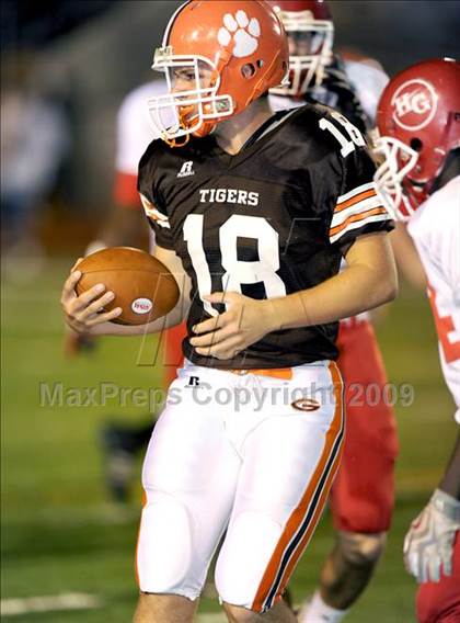 Thumbnail 3 in Hazel Green @ Grissom photogallery.