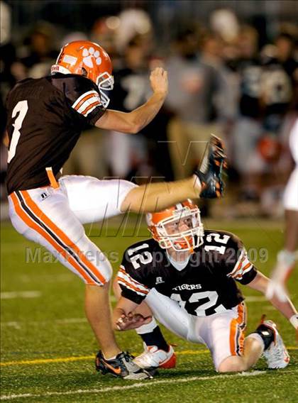 Thumbnail 3 in Hazel Green @ Grissom photogallery.