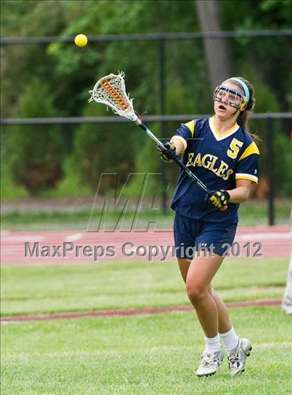 Thumbnail 2 in Barrington vs Moses Brown (RIIL Division I Final) photogallery.