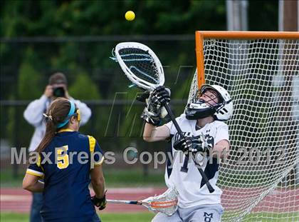 Thumbnail 1 in Barrington vs Moses Brown (RIIL Division I Final) photogallery.