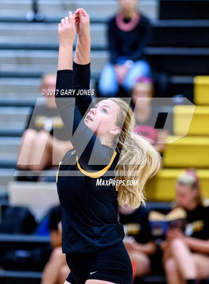 Thumbnail 1 in Whitney @ Del Oro photogallery.