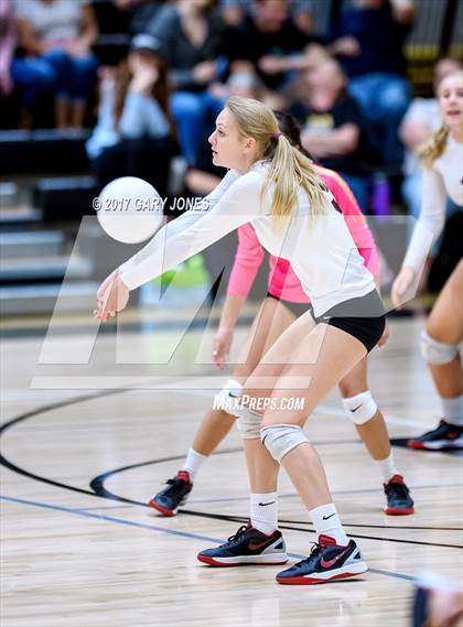 Thumbnail 1 in Whitney @ Del Oro photogallery.