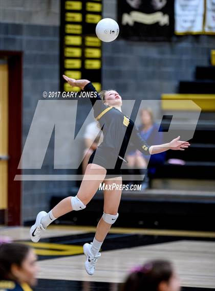Thumbnail 3 in Whitney @ Del Oro photogallery.