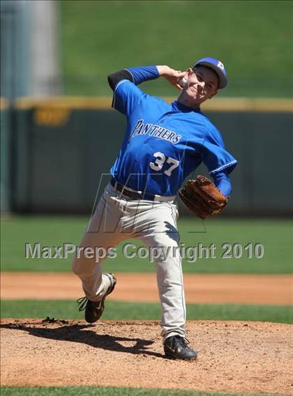 Thumbnail 3 in Pflugerville vs Coppell (Warrior Classic) photogallery.
