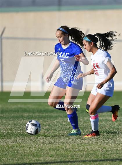 Thumbnail 3 in MacArthur [Douglas] vs Lee [Robert E.] photogallery.