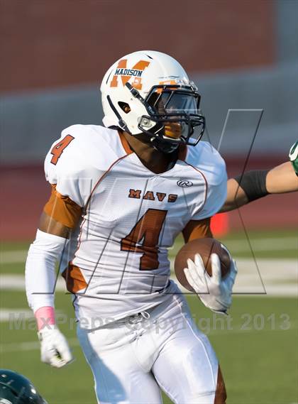 Thumbnail 3 in Madison vs. Reagan photogallery.
