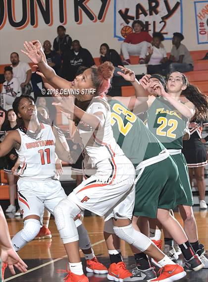 Thumbnail 1 in Placer @ Foothill photogallery.