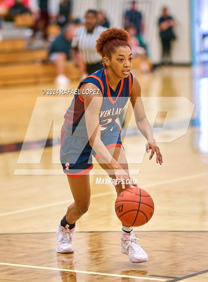 Thumbnail 1 in Seven Lakes vs. Iowa Colony (McDonald's Texas Invitational) photogallery.