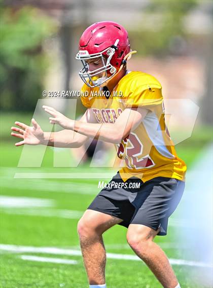 Thumbnail 2 in Alexandria-Monroe vs Winchester Community (Grant County Scrimmage) photogallery.