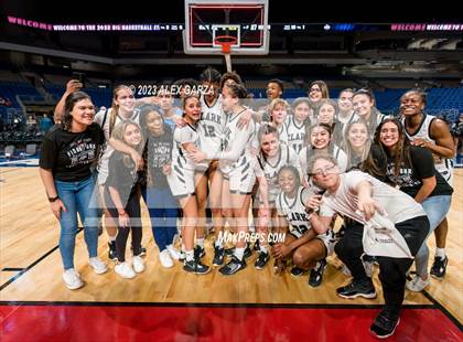 Thumbnail 1 in Clark vs desoto (UIL 6A Basketball State final) photogallery.