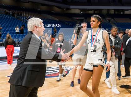 Thumbnail 2 in Clark vs desoto (UIL 6A Basketball State final) photogallery.