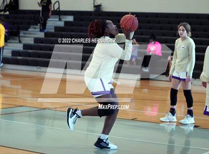Thumbnail 3 in Washington vs. Alvarado (Aggieland Invitational) photogallery.