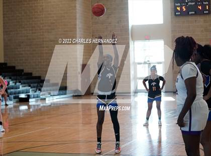 Thumbnail 2 in Washington vs. Alvarado (Aggieland Invitational) photogallery.