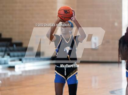Thumbnail 2 in Washington vs. Alvarado (Aggieland Invitational) photogallery.