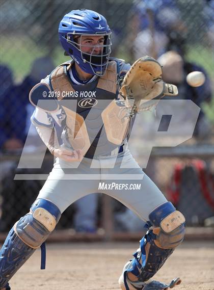 Thumbnail 2 in Catalina Foothills vs. Faith Christian (Lancer Classsic) photogallery.