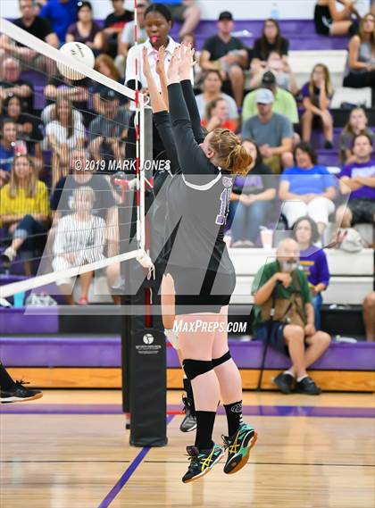 Thumbnail 1 in Northwest Christian vs. Blue Ridge  photogallery.