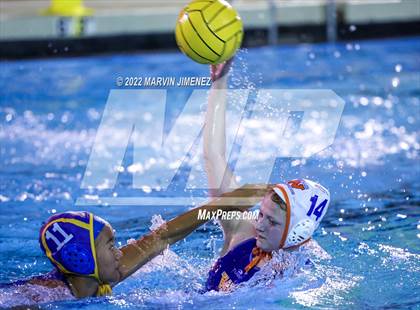 Thumbnail 1 in Agoura vs Westlake photogallery.