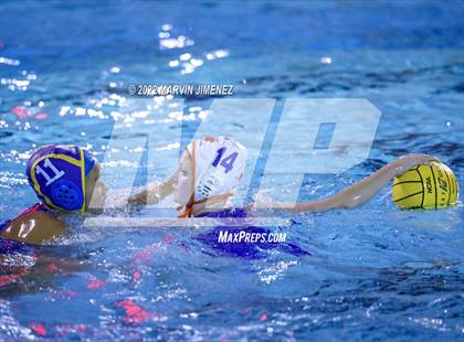 Thumbnail 2 in Agoura vs Westlake photogallery.