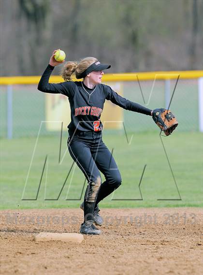 Thumbnail 3 in Rocky Grove @ Franklin photogallery.