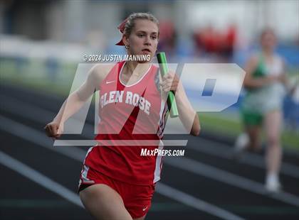 Thumbnail 1 in AAA 3A Region 7 Sr. District Meet photogallery.