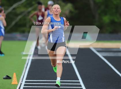 Thumbnail 3 in AAA 3A Region 7 Sr. District Meet photogallery.