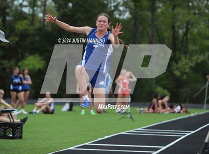 Thumbnail 3 in AAA 3A Region 7 Sr. District Meet photogallery.