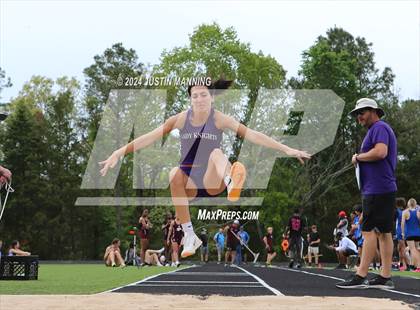 Thumbnail 3 in AAA 3A Region 7 Sr. District Meet photogallery.