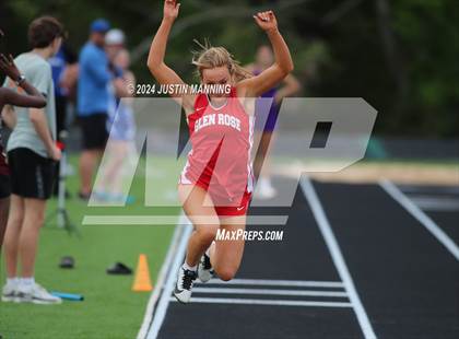 Thumbnail 2 in AAA 3A Region 7 Sr. District Meet photogallery.