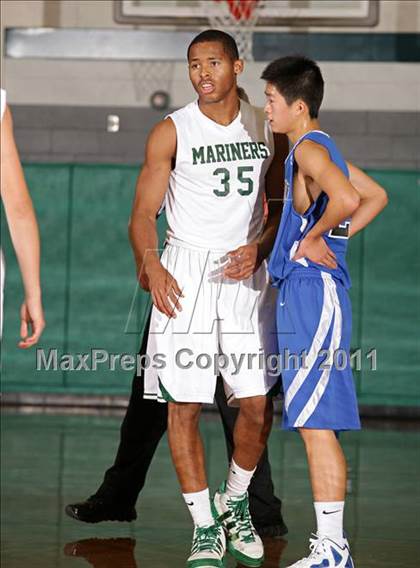 Thumbnail 2 in San Marino vs. St. Monica (Tip-Off Classic) photogallery.